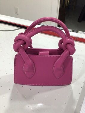 Stylish Pink Knot-Handle Mini Tote